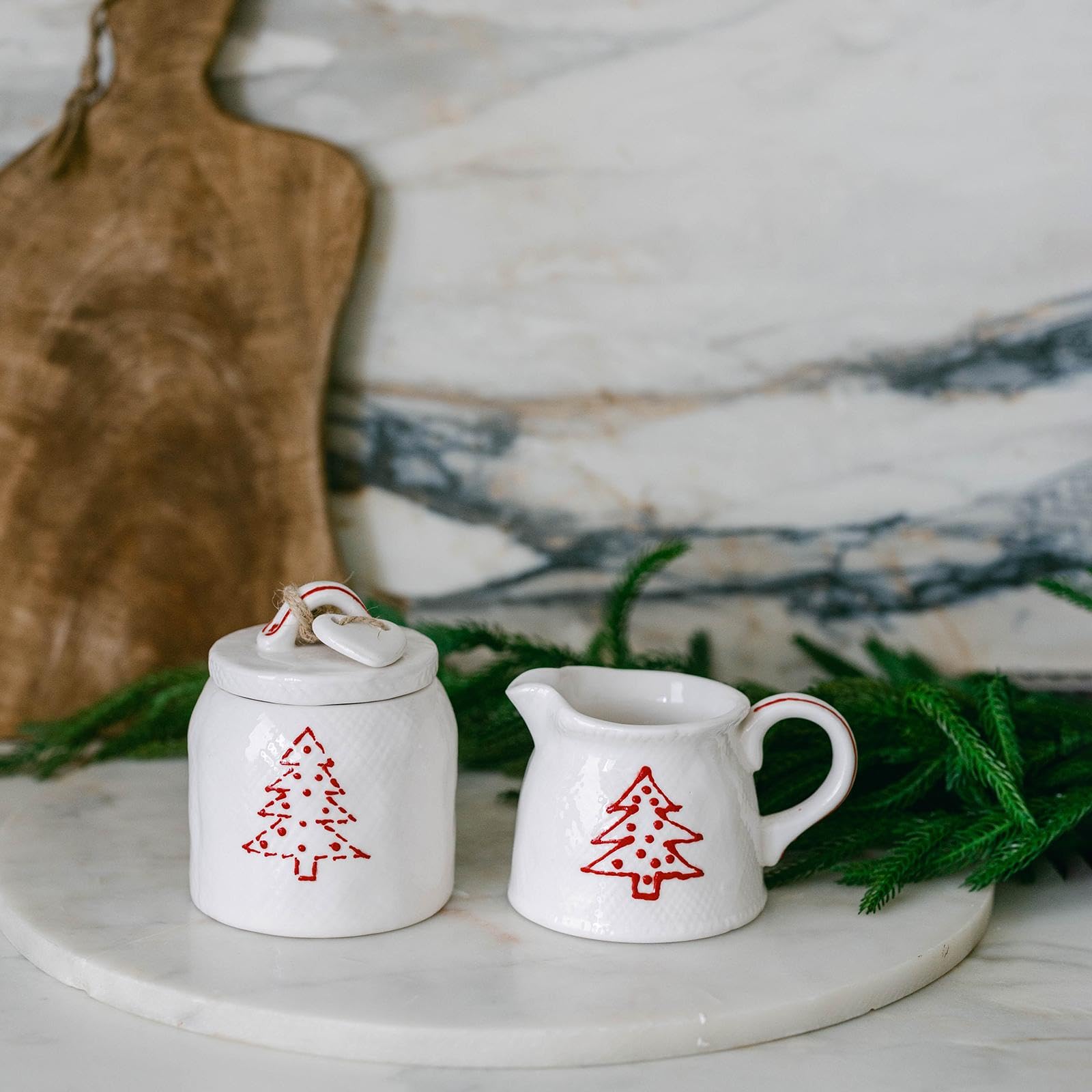 ceramic christmas tree cream and sugar set of 2, white & red