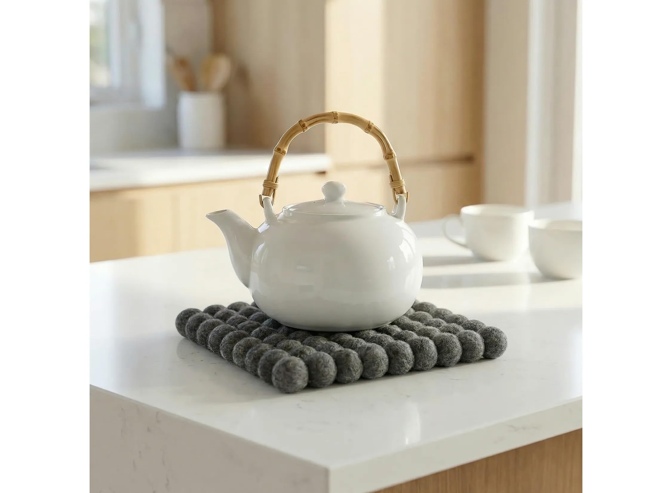 Torre & Tagus ModWool Felt Ball Trivet 20 cm, 100% Wool, Dark Grey Square - Image 2