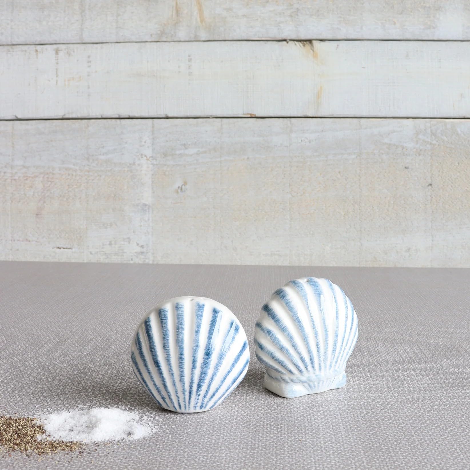 ceramic seashell salt and pepper shakers, blue and white ceramic seashell salt and pepper shakers, blue and white
